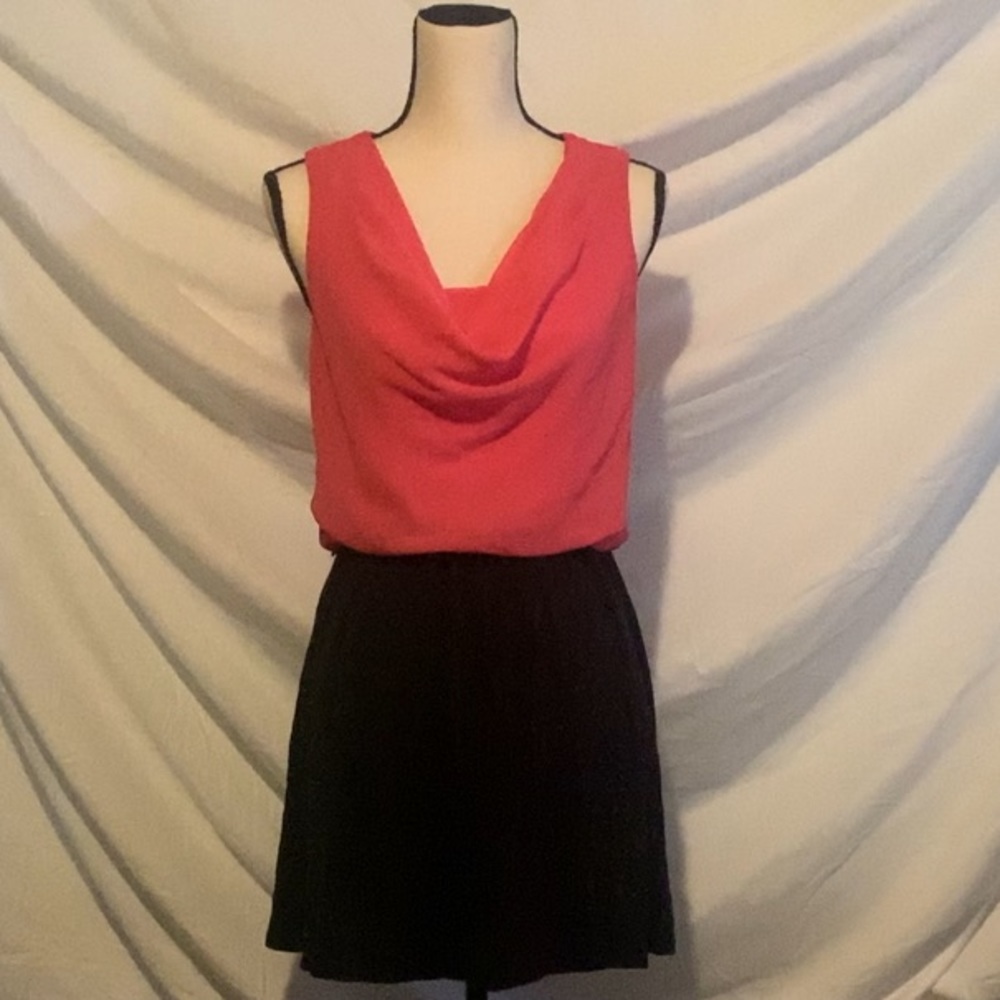 Casual Coral Midi Express dress M
